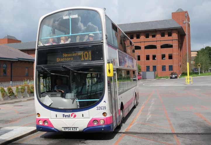 First Potteries Volvo B7TL Wright 32639